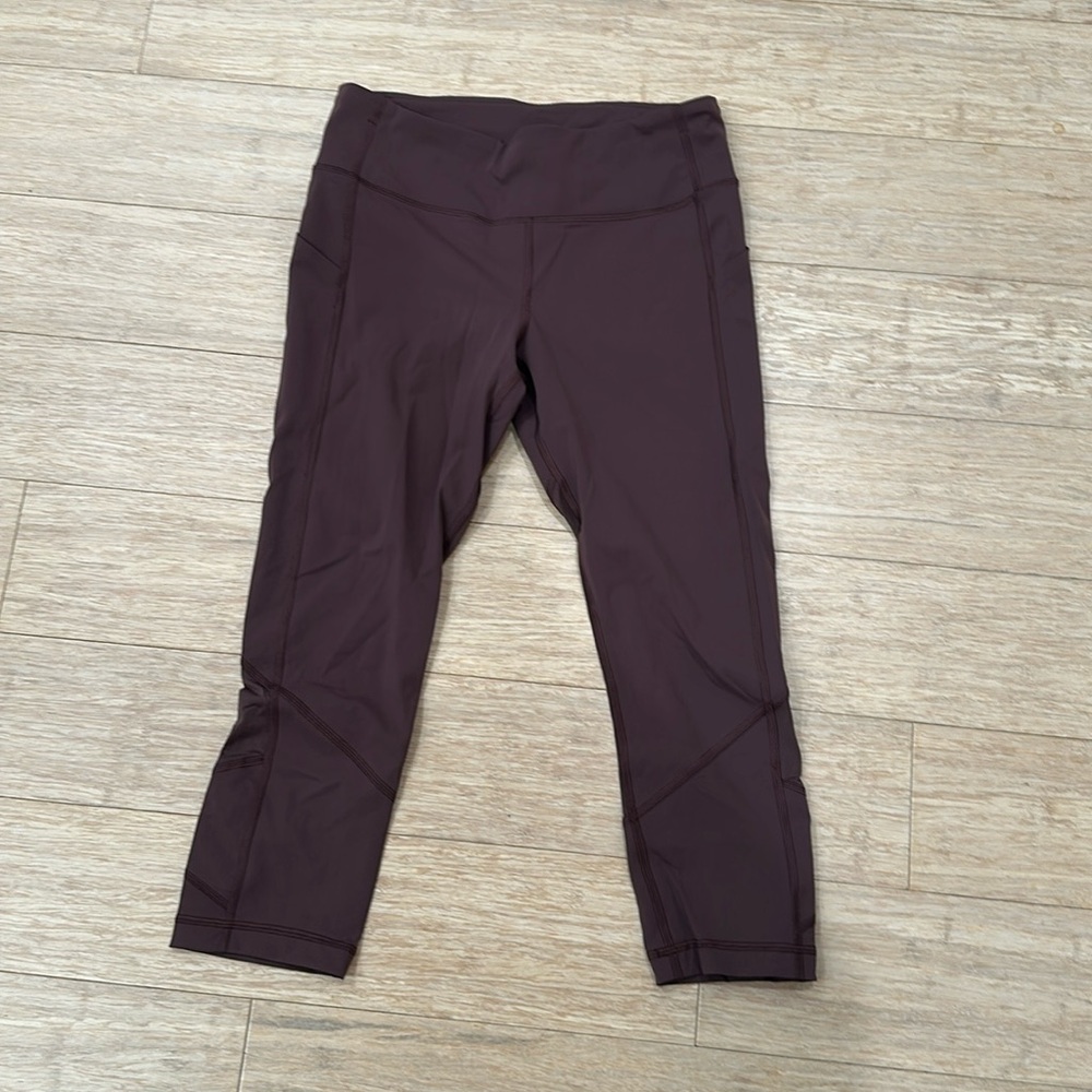 Lululemon crop pants